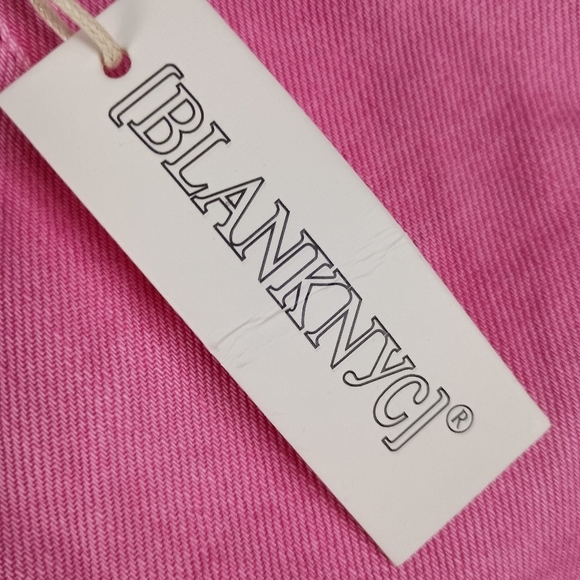 Blank NYC Pink Jumpsuit with Chic Design - Picture 7 of 9